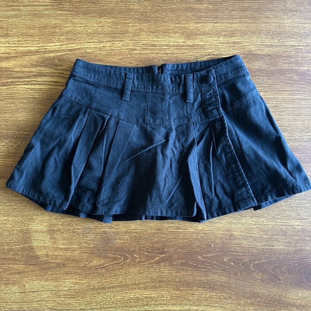 NWOT Free People Black Pleated Mini Skort Flannel Grunge Academia Small (FLAW)